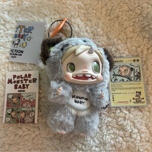 POPMART polar monster baby